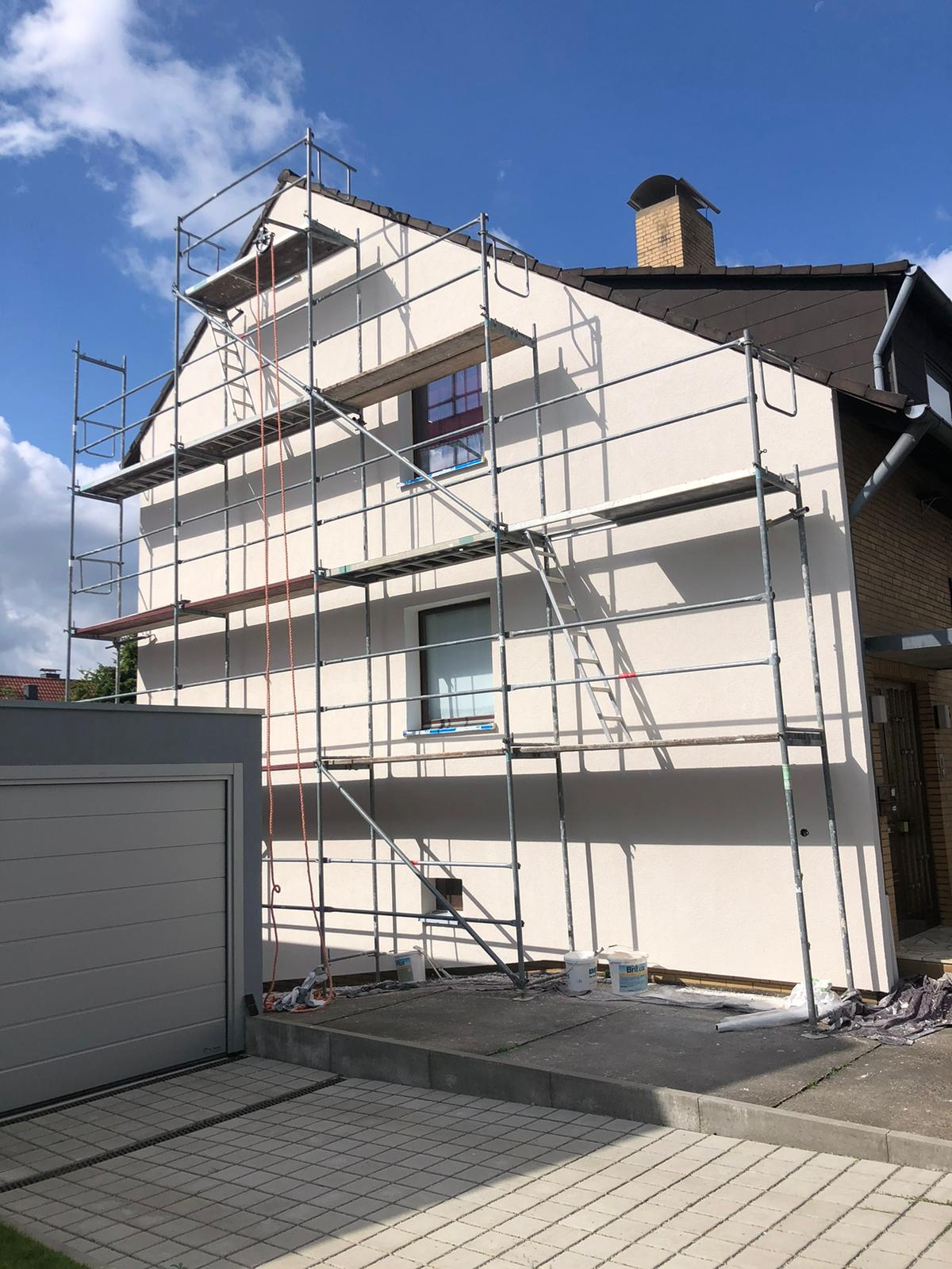 Fassadenanstrich Einfamilienhaus in Weddel
